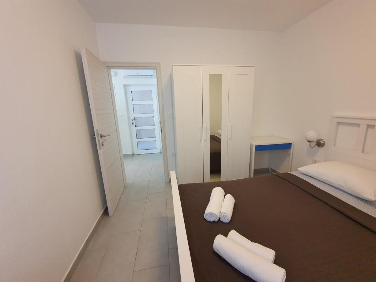 Apartmani Plaza セルツェ エクステリア 写真